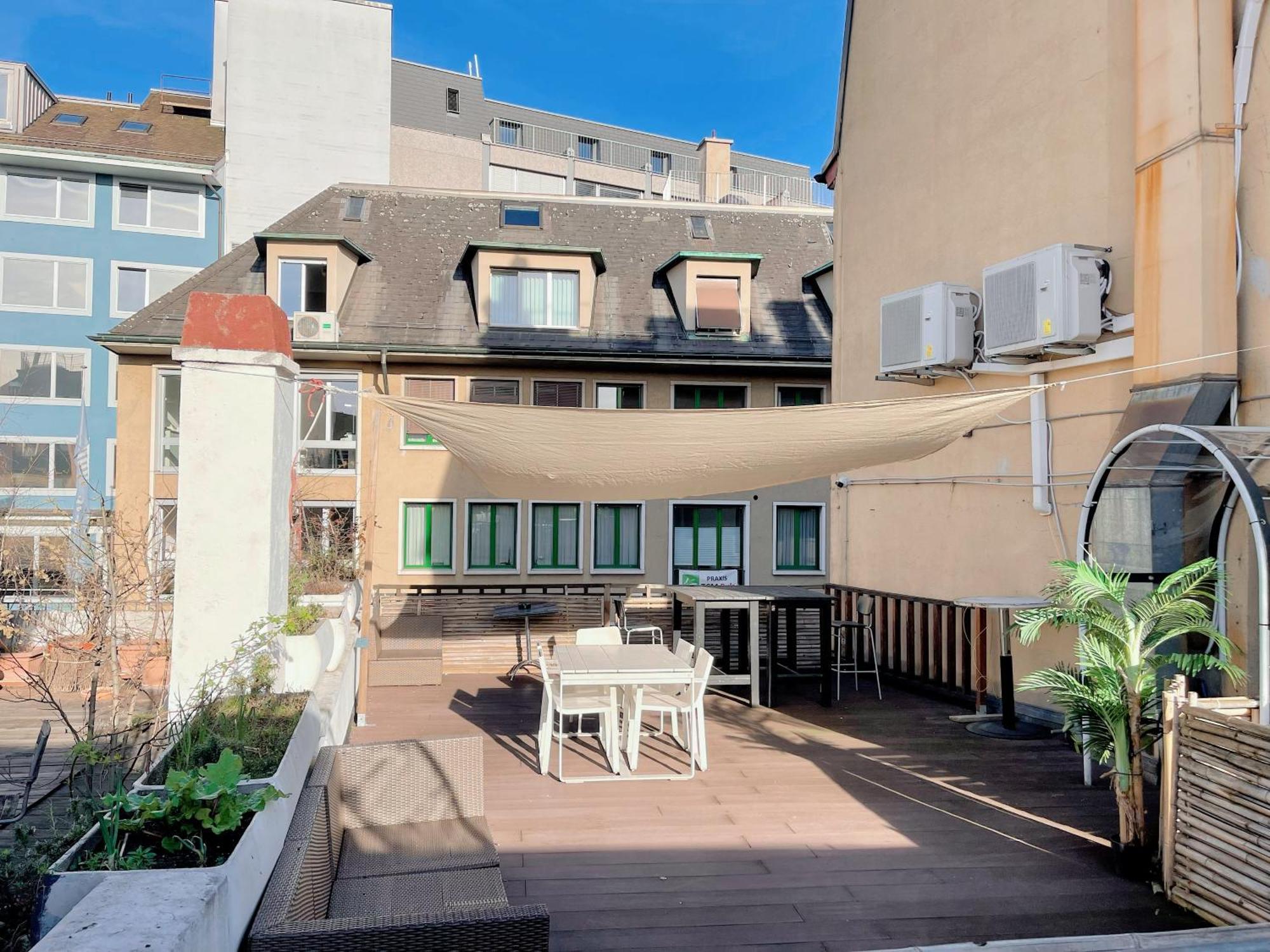 City Center Apartment Цюрих Номер фото